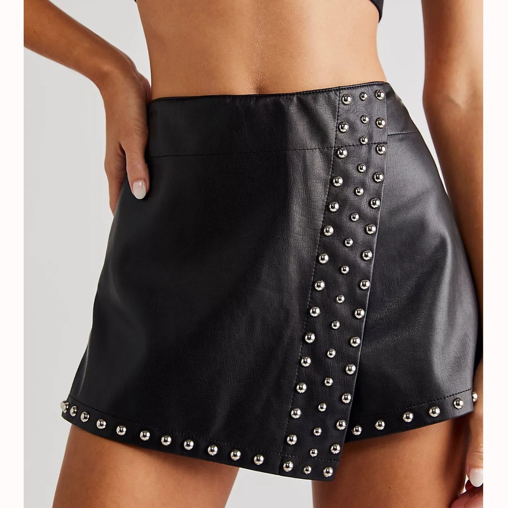 Free People Emmy Mini Studded Skort Size 6